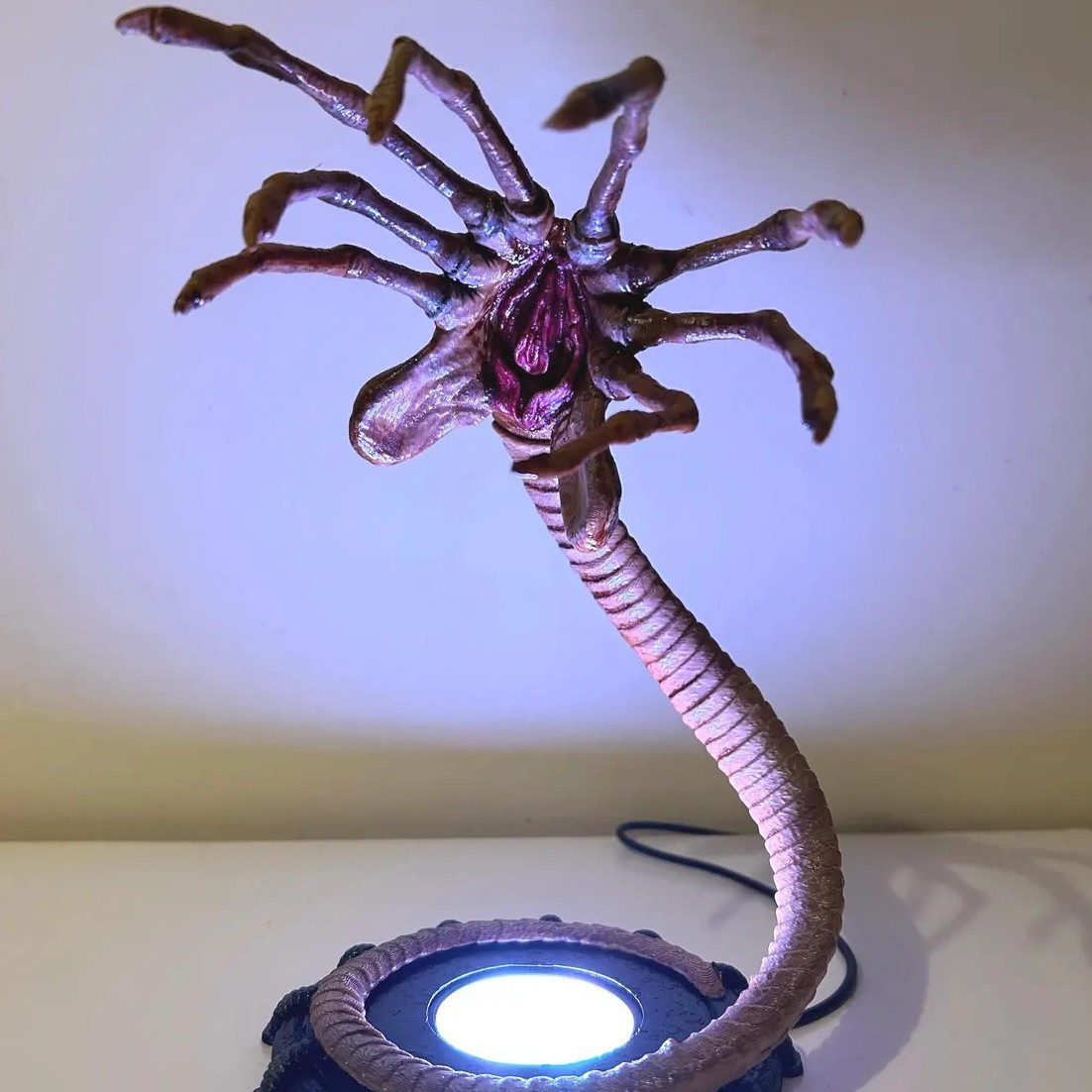 Alien Facehugger Lamp Nachtlam - Lighting Decor Home recensie en prijs