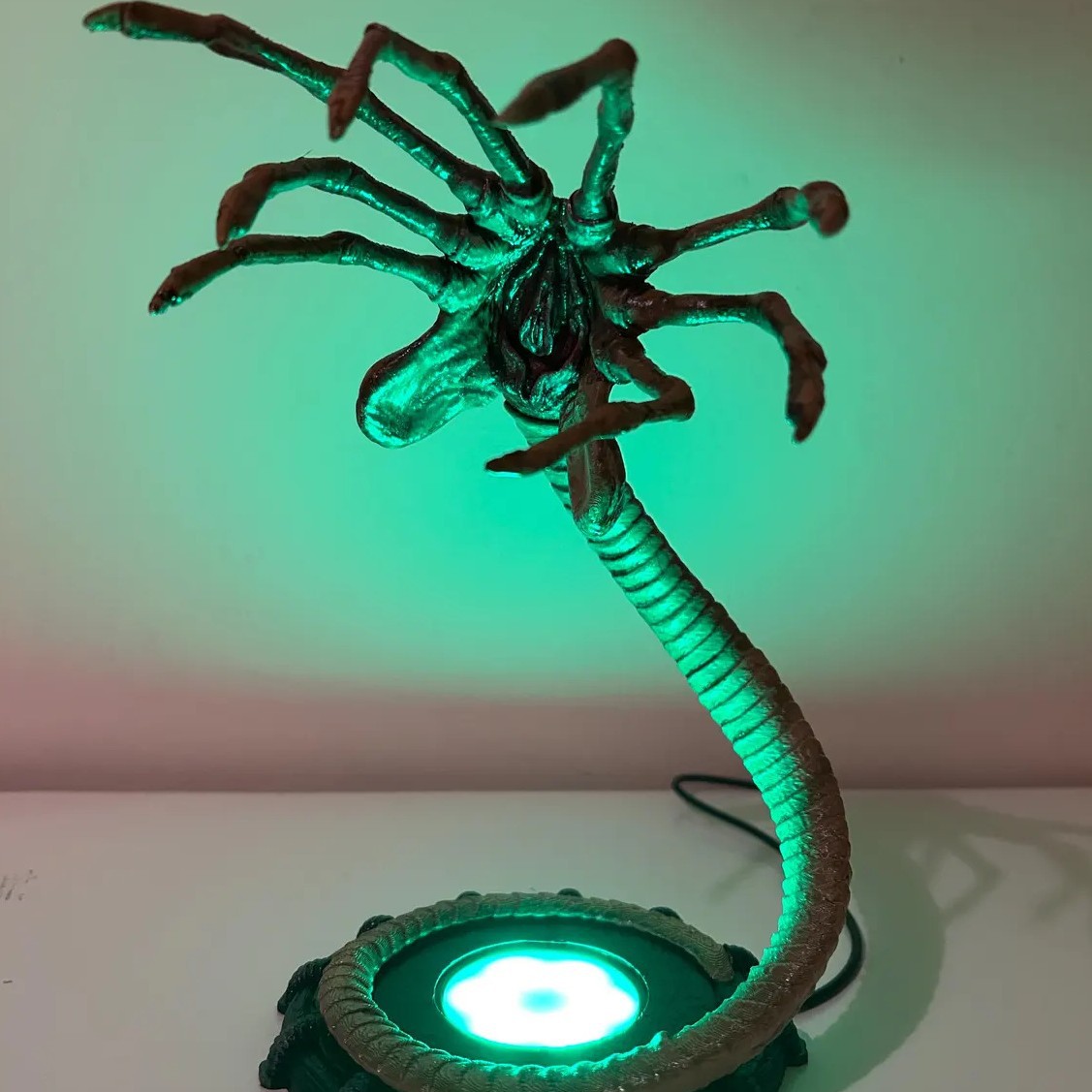 Alien Facehugger Lamp Nachtlam - Lighting Decor Home recensie en prijs