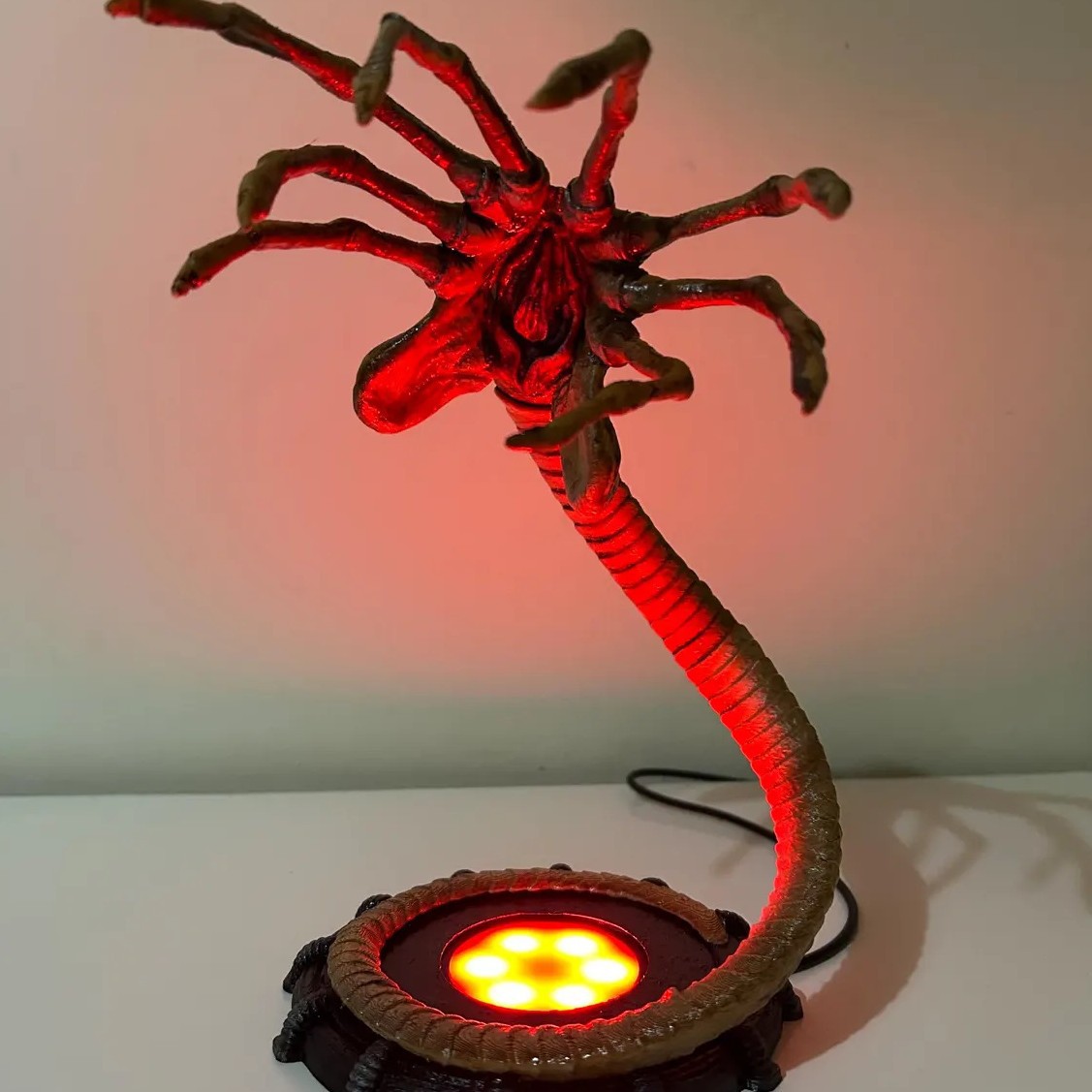 Alien Facehugger Lamp Nachtlam - Lighting Decor Home recensie en prijs
